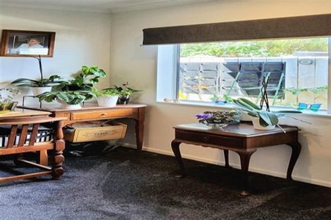 Photo of property in 37 Harore Road, Takanini, 2112