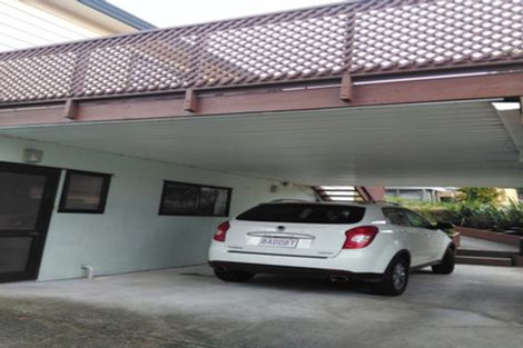 Photo of property in 1/12 Holiday Road, Stanmore Bay, Whangaparaoa, 0932