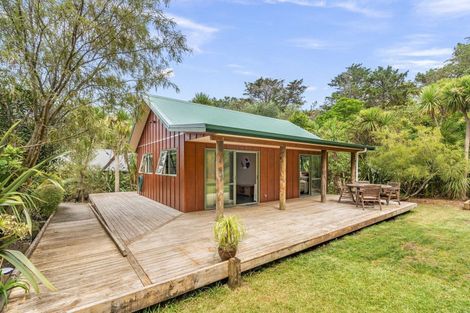 Photo of property in 43 Whangarei Heads School Road, Whangarei Heads, Whangarei, 0174