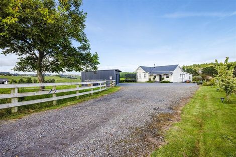 Photo of property in 200 Egmont Road, Hillsborough, New Plymouth, 4372