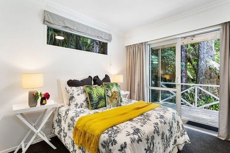 Photo of property in 3 Opanuku Road, Henderson Valley, Auckland, 0612