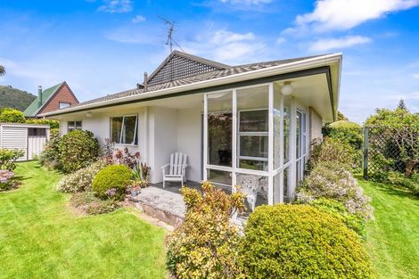 Photo of property in 29 Belvedere Avenue, Waikanae, 5036