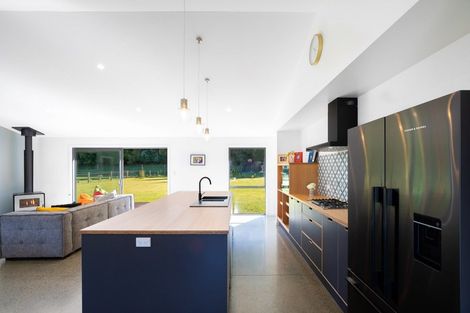 Photo of property in 14 Carlisle Street, Athol, 9793