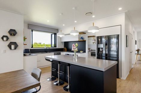 Photo of property in 2 Moemoea Place, Cambridge, 3434