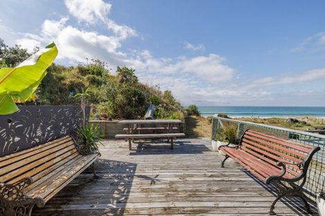 Photo of property in 563 Pukehina Parade, Pukehina, Te Puke, 3189
