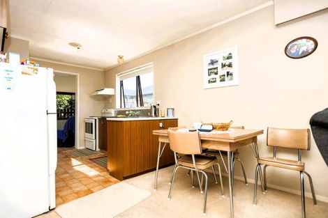 Photo of property in 17 Trafalgar Street, Dannevirke, 4930