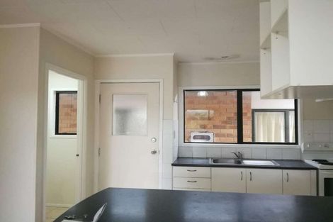 Photo of property in 5 Caribbean Drive, Unsworth Heights, Auckland, 0632