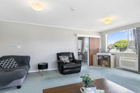Photo of property in 18b Reese Jones Grove, Maungaraki, Lower Hutt, 5010