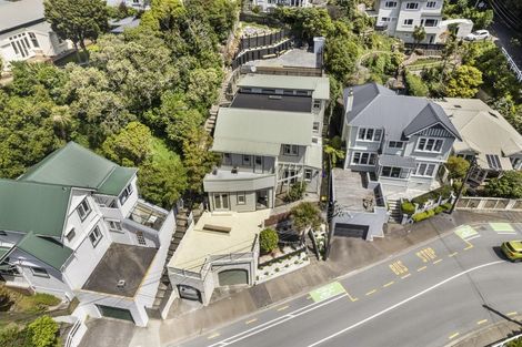 Photo of property in 42 Raroa Road, Kelburn, Wellington, 6012