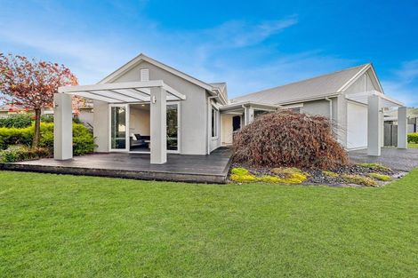 Photo of property in 26 Montgomery Crescent, Kinloch, Taupo, 3377