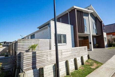 Photo of property in 8 Springside Court, Huntington, Hamilton, 3210