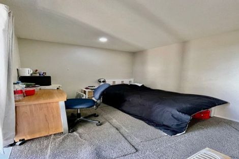 Photo of property in 14/6 Islington Avenue, New Lynn, Auckland, 0600