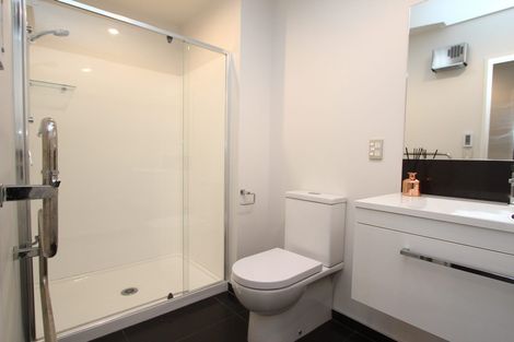 Photo of property in 77 Faringdon Boulevard, Rolleston, 7615