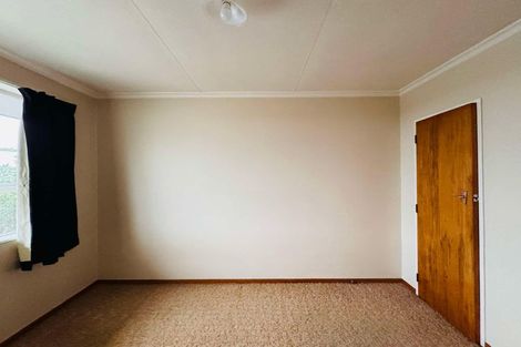 Photo of property in 10 Kiwi Court, Roslyn, Palmerston North, 4414