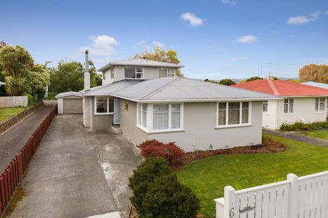 Photo of property in 6 Epsom Road, Hokowhitu, Palmerston North, 4410