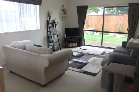 Photo of property in 60a Moore Street, Leamington, Cambridge, 3432