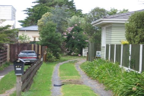 Photo of property in 2/47 Tramway Road, Beach Haven, Auckland, 0626