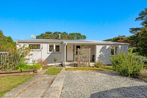 Photo of property in 83 Leigh Road, Leigh, Warkworth, 0985