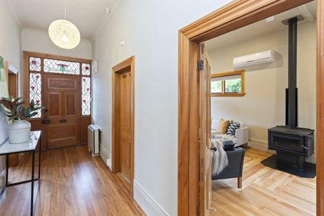 Photo of property in 32 Leitch Street, Somerfield, Christchurch, 8024