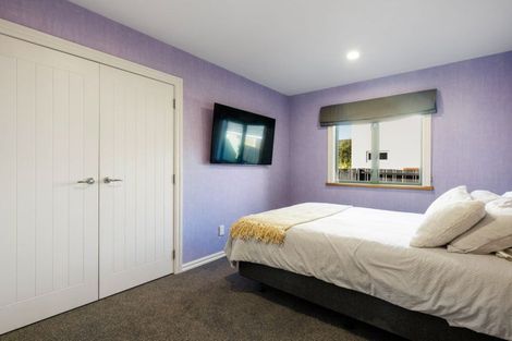 Photo of property in 16 Cranwell Place, Hillcrest, Hamilton, 3216