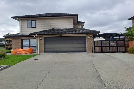Photo of property in 2 Kirikiri Drive, Papakura, 2110