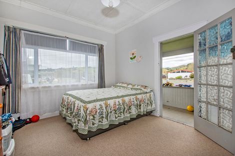 Photo of property in 33 Valley Road, Hikurangi, 0114
