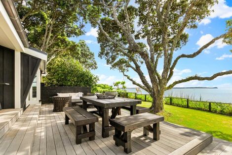 Photo of property in 66a Cliff Road, Torbay, Auckland, 0630