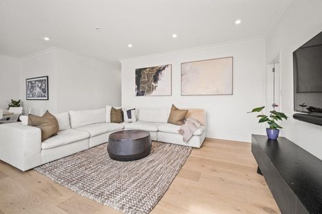 Photo of property in 50 Premier Avenue, Point Chevalier, Auckland, 1022