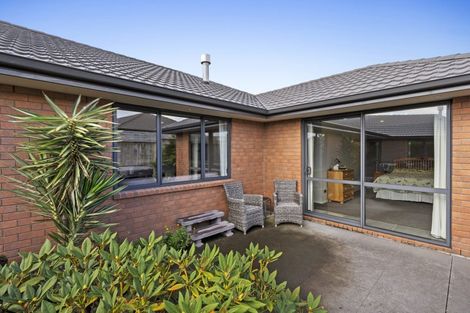 Photo of property in 9 Huetu Place, Bell Block, New Plymouth, 4312
