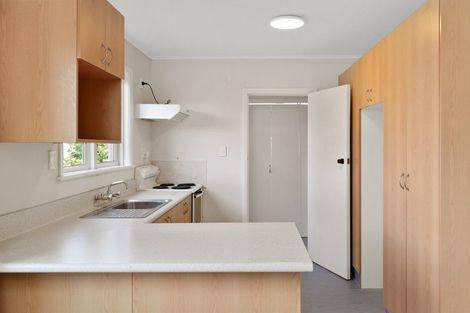 Photo of property in 55 Momorangi Crescent, Redwood, Christchurch, 8051