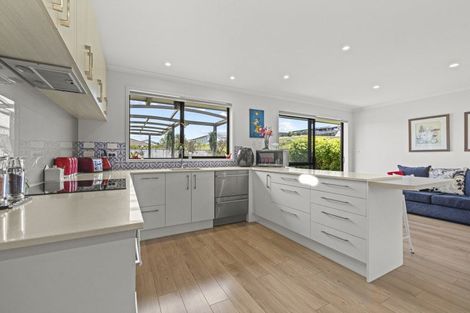 Photo of property in 7 Molesworth Drive, Mangawhai, 0505