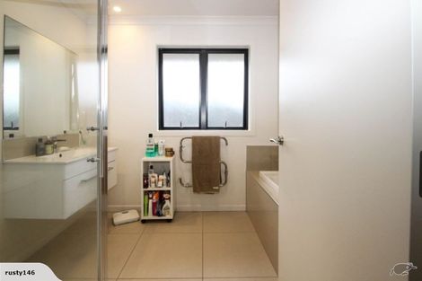 Photo of property in 17 Sue Place, Mahora, Hastings, 4120