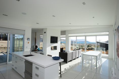 Photo of property in 12 Pollock Place, Lake Tekapo, 7999