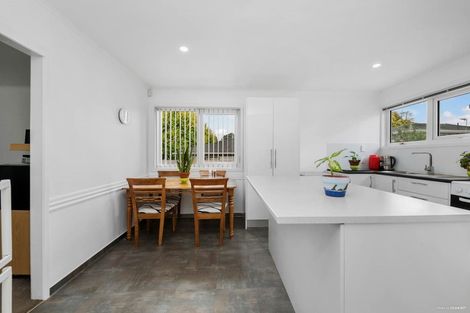 Photo of property in 4 Galilee Avenue, Red Hill, Papakura, 2110