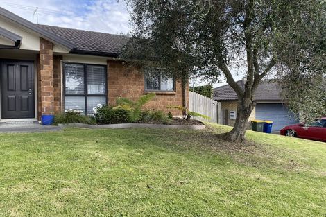 Photo of property in 19 George Deane Place, Greenhithe, Auckland, 0632