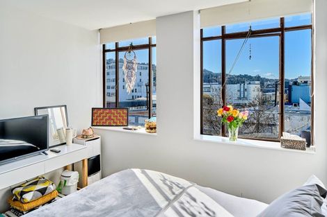 Photo of property in Unit 306,l3, 306/14 Laings Road, Hutt Central, Lower Hutt, 5010