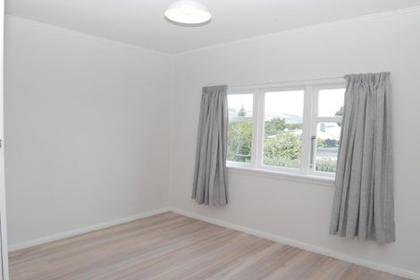 Photo of property in 5 Allen Road, Raumati Beach, Paraparaumu, 5032
