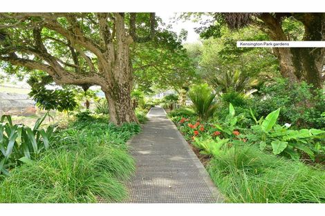 Photo of property in 64 Eaves Bush Parade, Orewa, 0931