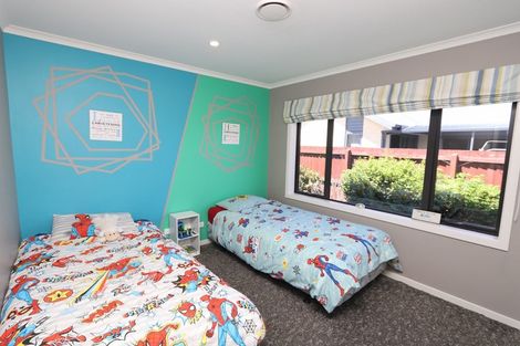 Photo of property in 9 Whiteoak Grove, Tinwald, Ashburton, 7700