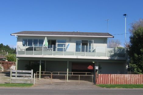 Photo of property in 9 Bluff Road, Kuaotunu West, Whitianga, 3592