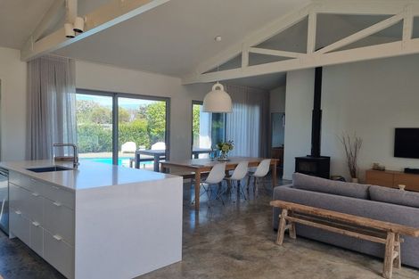 Photo of property in 20 New York Street, Martinborough, 5711