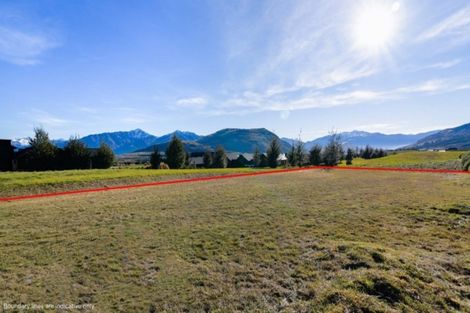 Photo of property in 10 Hovingham Court, Jacks Point, Queenstown, 9371