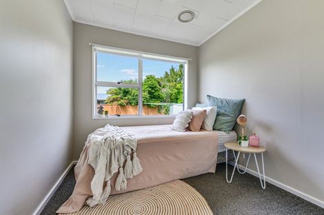 Photo of property in 153 Totara Drive, Pukete, Hamilton, 3200