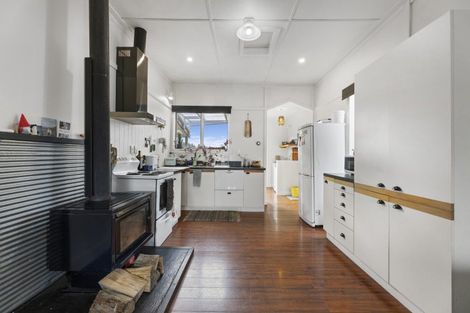 Photo of property in 66 London Street, Hampden, 9410