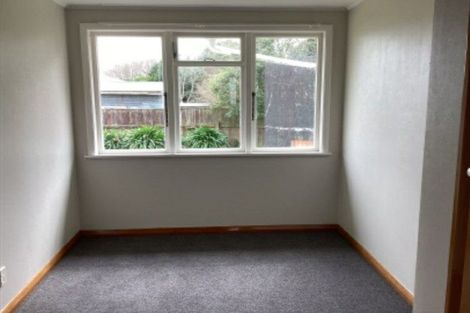 Photo of property in 6 Holland Crescent, Bulls, 4818