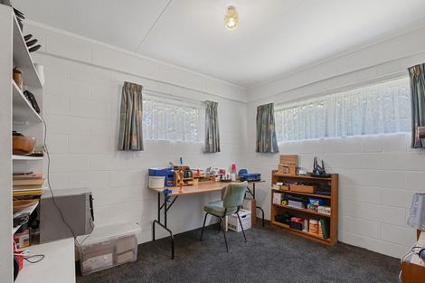 Photo of property in 9 Zeehan Place, Tokoroa, 3420