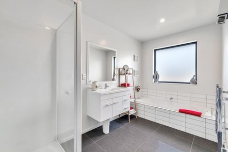 Photo of property in 24 Beaumont Drive, Rolleston, 7614