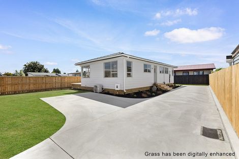 Photo of property in 15a Lethborg Street, Dinsdale, Hamilton, 3204