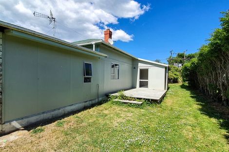 Photo of property in 18 Parsonage Road, Waimate, 7924