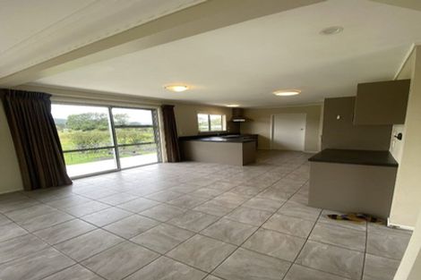 Photo of property in 281 Riverhead Road, Riverhead, 0892